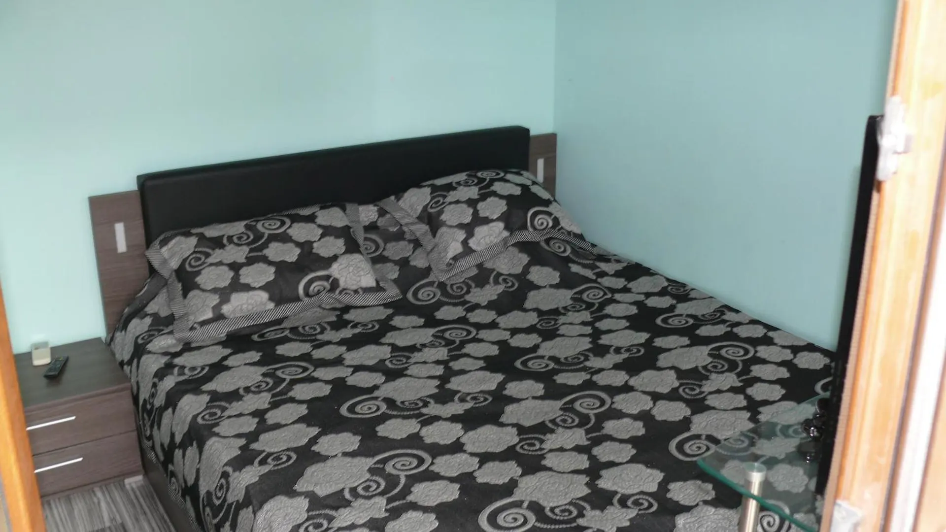 Apartmán 3-Х Комнатный Аппартамент Burgas City
